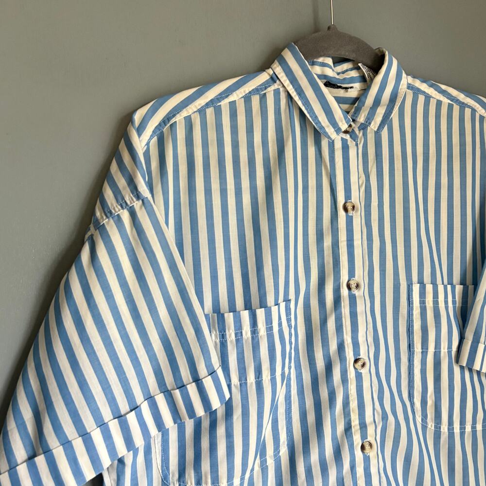 Vintage HERE'S A HUG Women's Med Blue Striped Button Up Artist's Top Retro 80's